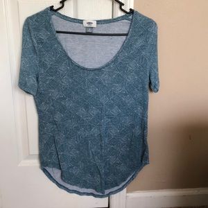 Old navy shirt